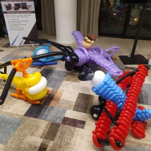 מטוסי בלונים תלת ממדיים בעיצוב דמויות