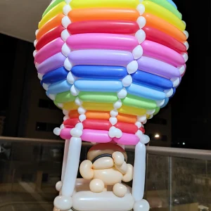 כדור פורח מבלונים צבעוני תלת ממדי